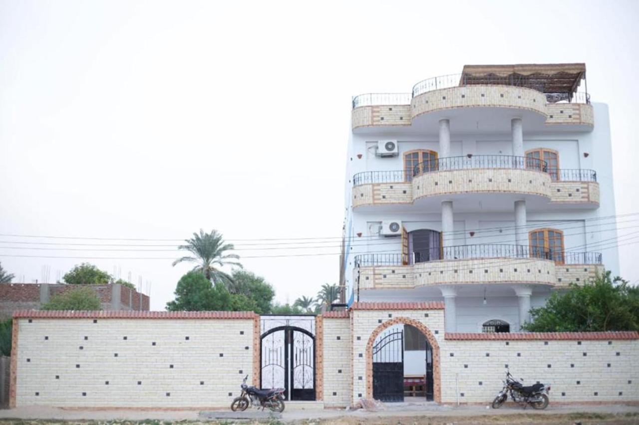 Lemon Tree Apartments Luxor Al Aqalitah Bagian luar foto