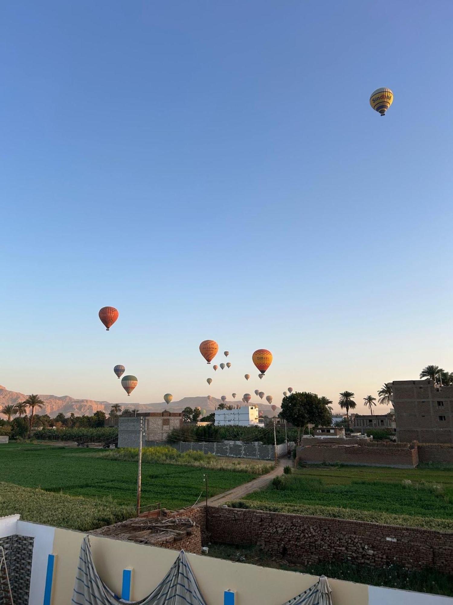 Lemon Tree Apartments Luxor Al Aqalitah Bagian luar foto