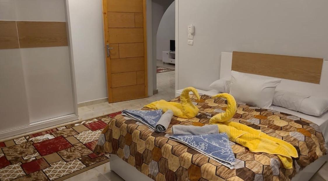 Lemon Tree Apartments Luxor Al Aqalitah Bagian luar foto